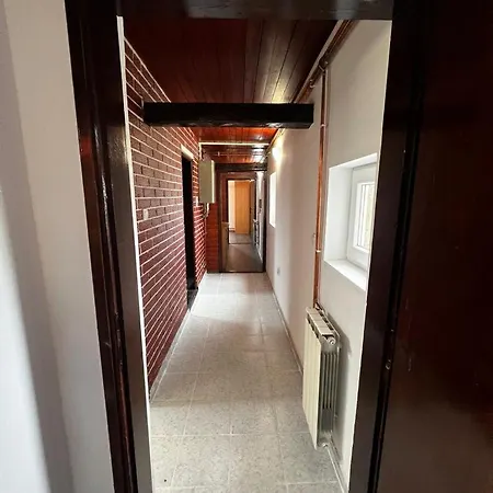 Sky Rooftop Huge Διαμέρισμα Βελιγράδι